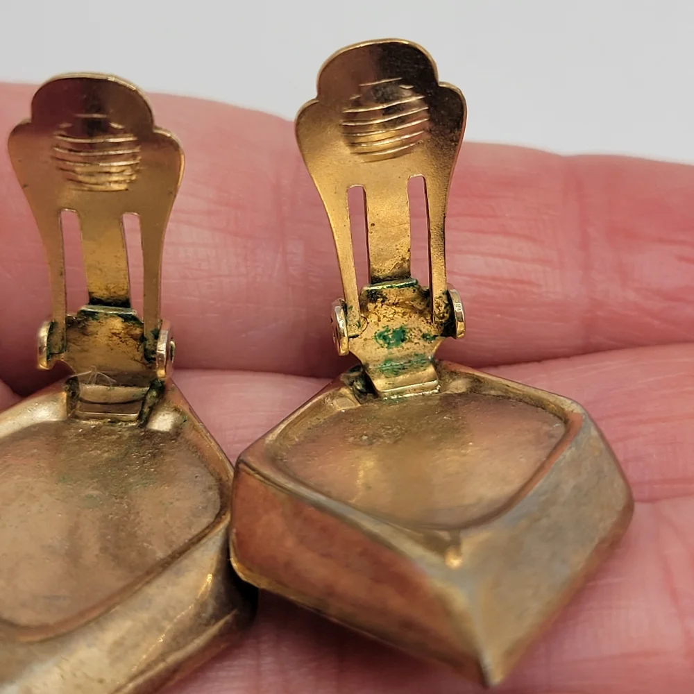 VTG Crown Trifari "Invisibly Set" Rhinestone Clip-on Earrings | SIGNED | HTF - Picture 7 of 9